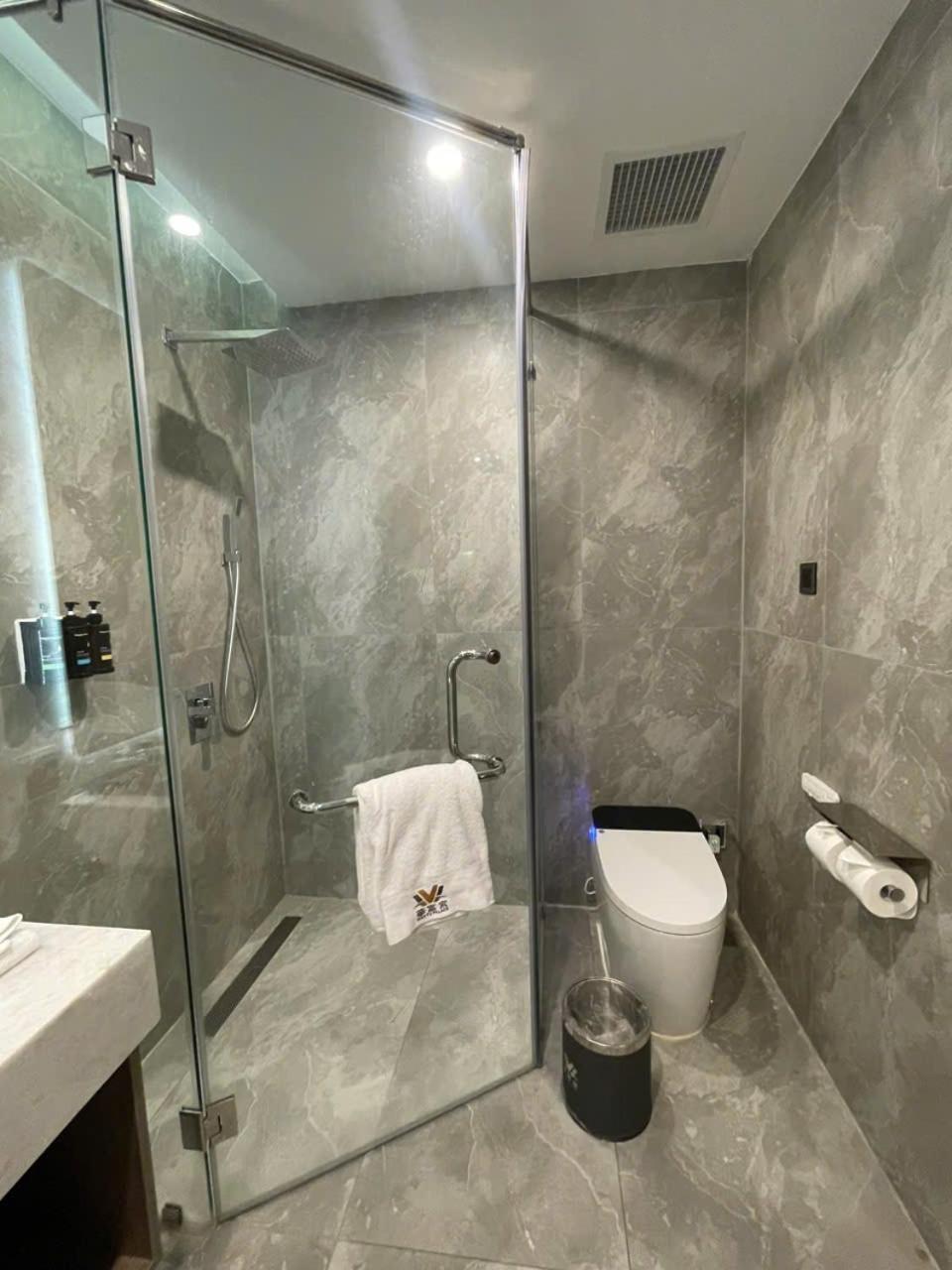 Wah Fu Hotel Ho Chi Minh City Exterior photo